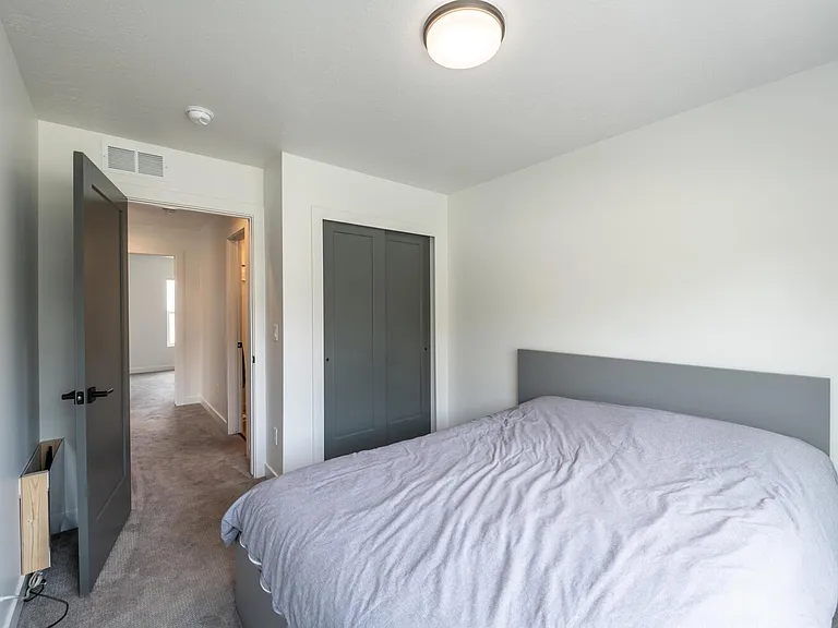 620 N Orchard Dr #9 — Photo 13