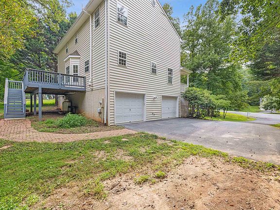 5th image of 182 Willow Way Rd
