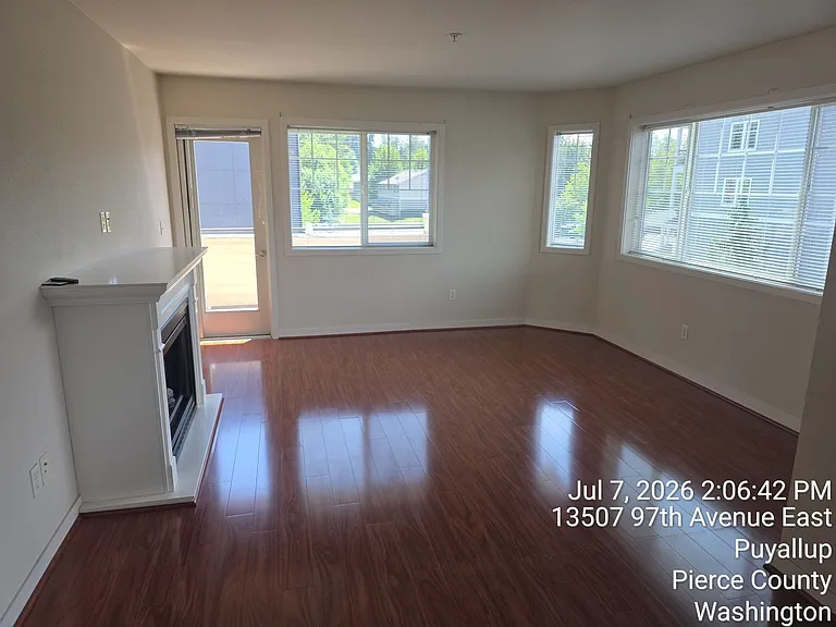 13507 97th Ave E #303 — Photo 5