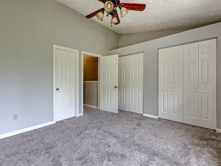 128 Winston Way — Photo 20