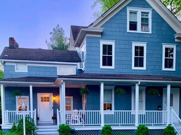 102 Stanley Pl #102B