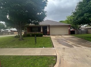1601 W Hercules Ln, Denton, TX 76207