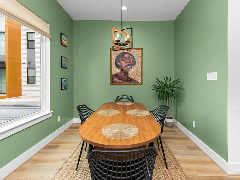 3030 Live Oak St — Photo 17