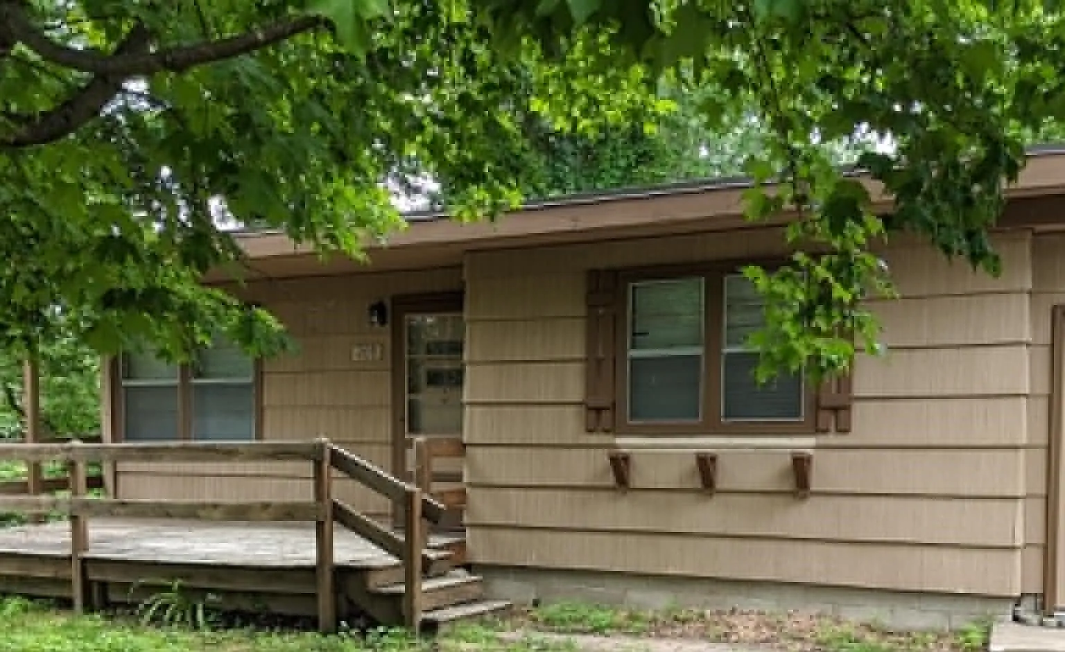 2 bed, 1.5 bath, 1006 sqft, $1,400 — Photo 1