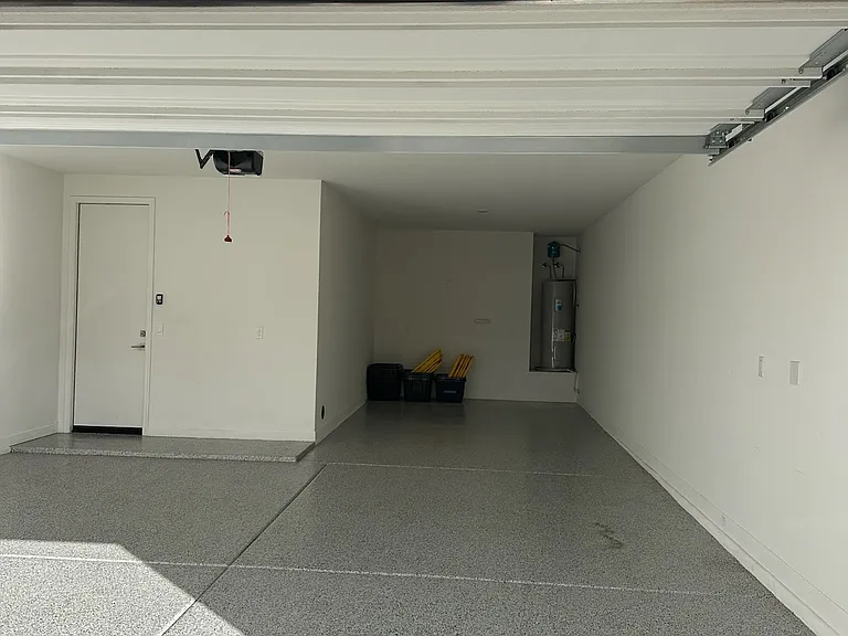 17748 W Carol Ave — Photo 24