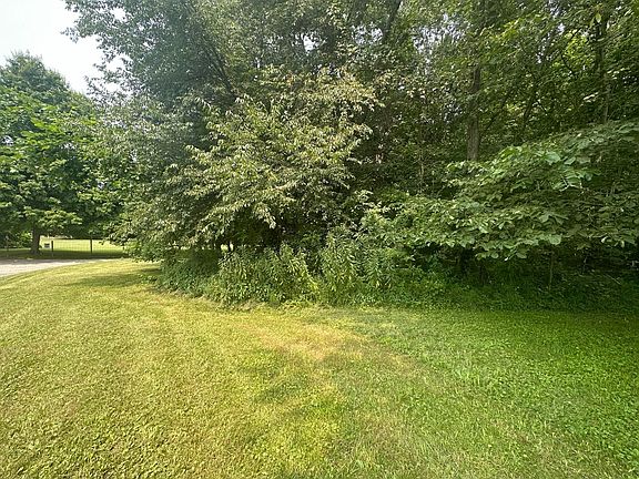 2nd image of 8032 Township Road 36 NW