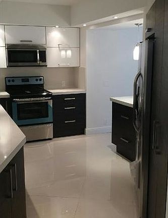 3rd image of 20281 E Country Club Dr APT 906