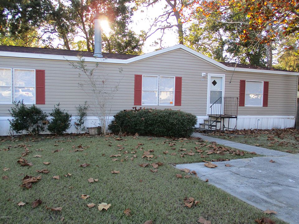 1st image of 425 Treaty Oak Ln