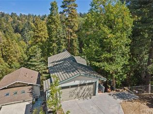 25686 North Rd, Twin Peaks, CA 92391