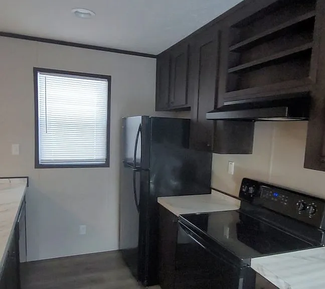 1000 Dickinson Mobile Home Park — Photo 12
