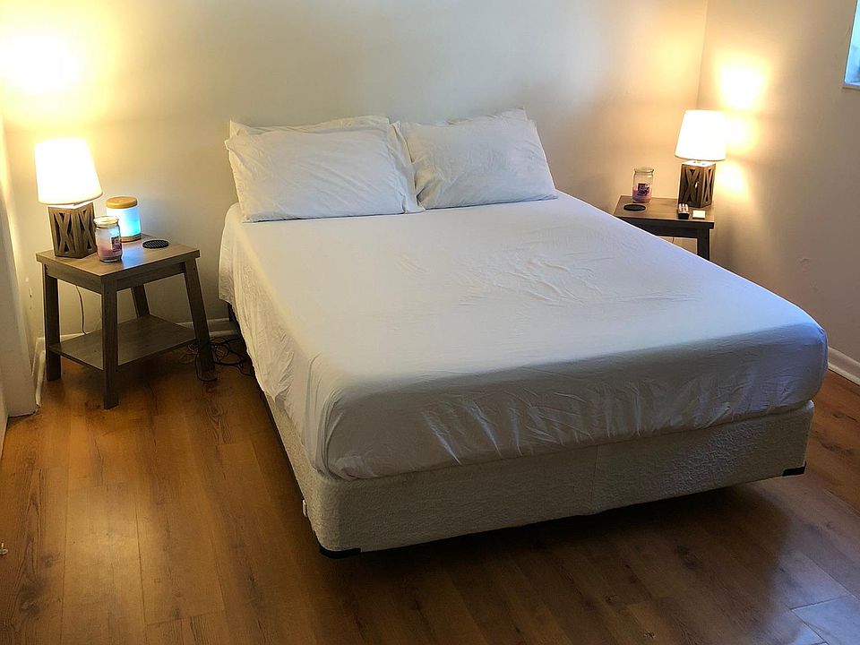 1st image of 201 S J St APT 9