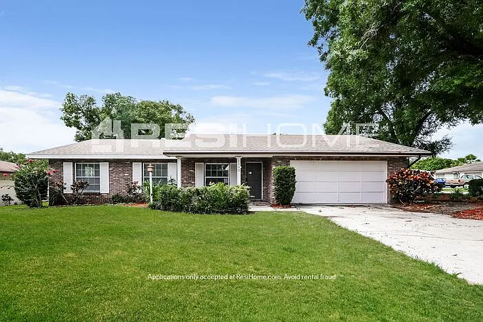 1012 Mockingbird Cir — Photo 1