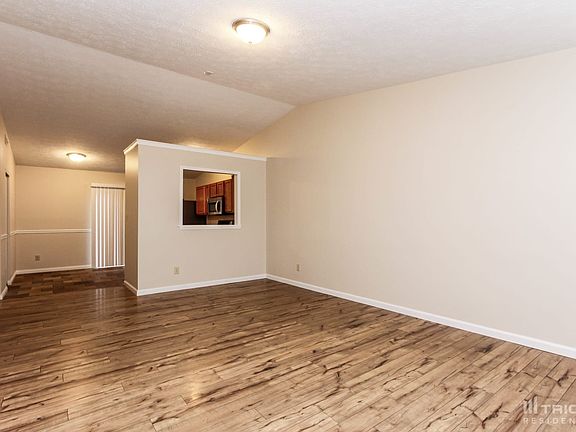 4th image of 10750 Sedgegrass Dr