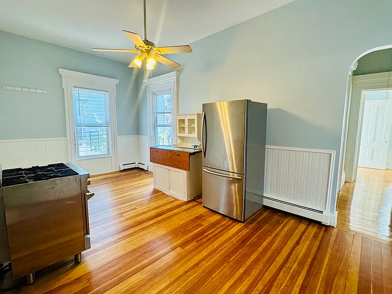 123 Almy St #1F — Photo 7