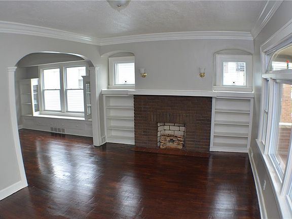 5th image of 3691 W 136th St