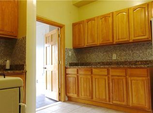 178 Vernon Ave APT 3, Brooklyn, NY 11206