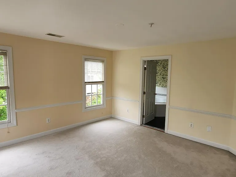 8021 Kidwell Town Ct — Photo 23