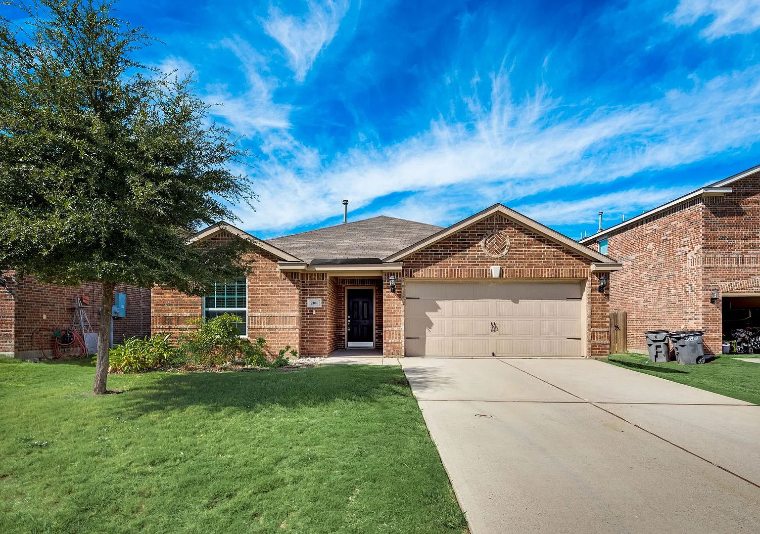 A must see home in Forney! — Photo 1