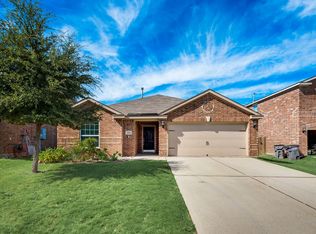 2106 Bluebell Dr, Forney, TX 75126