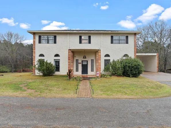 210 Kenneth Dr, Henderson, TX 75652