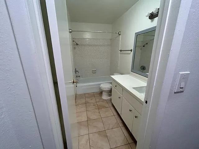 12731 Mitchell Ave #2 — Photo 9
