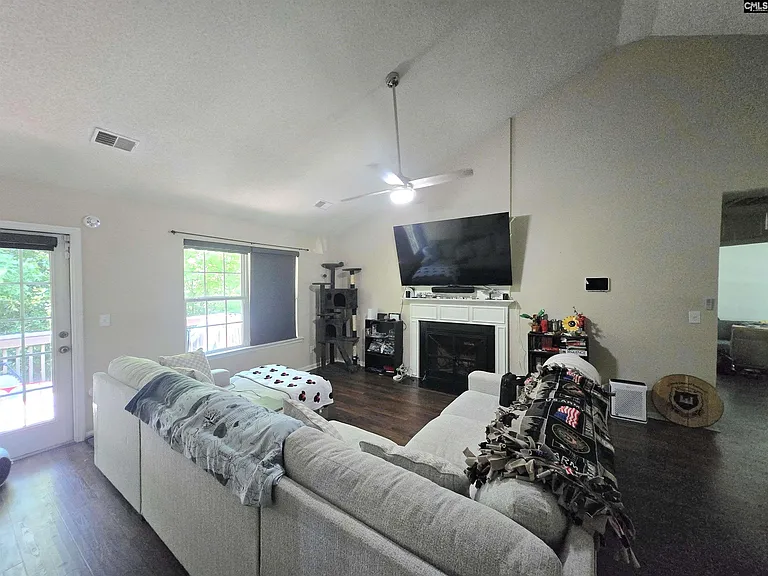 3 Beacon Ct — Photo 11