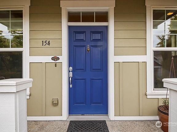 Front Door>
