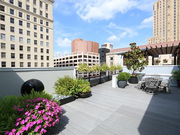 3rd image of 15 W 4th St Unit 206