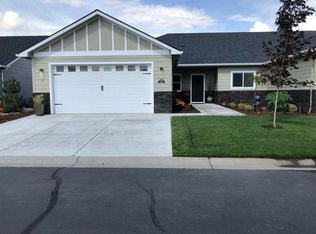 209 Skyhawk Dr, Eagle Pt, OR
