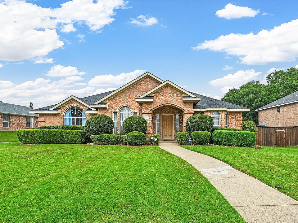 1st image of 733 Regalwood Dr