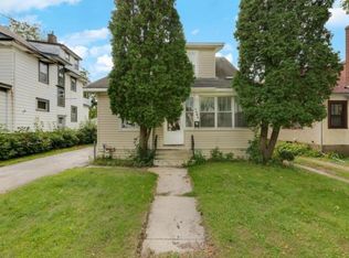 1404 Hewitt Ave, Saint Paul, MN 55104