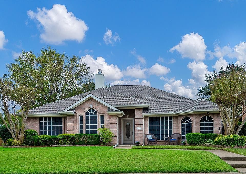 1st image of 322 Saddlebrook Dr