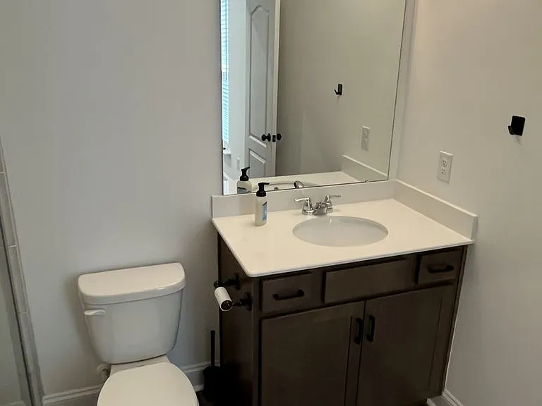 616 Southstone Dr — Photo 21