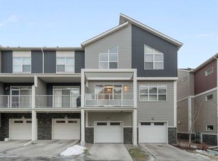 428 S Redstone Vw NE, Calgary, AB T3N 0M9