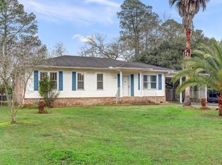 130 Whispering Oaks Dr, Opelousas, LA 70570