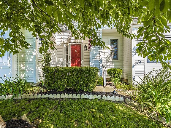 5th image of 116 Redhaven Ct