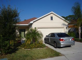 1355 Daryl Dr, Sarasota, FL 34232