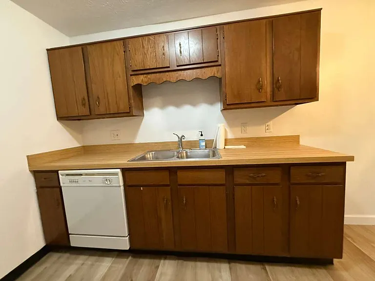 1650 Cedarwood Dr #235 — Photo 5