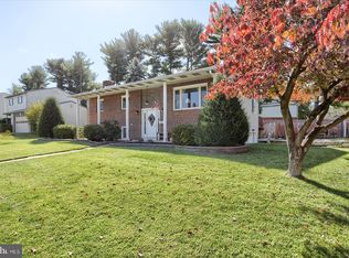 140 Lancaster Blvd, Mechanicsburg, PA 17055