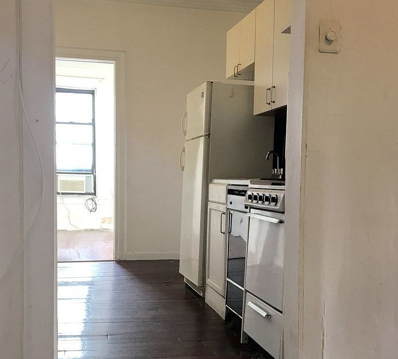 1st image of 14 Bedford St #11A