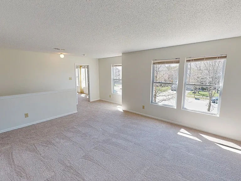 15312 Beam St — Photo 25