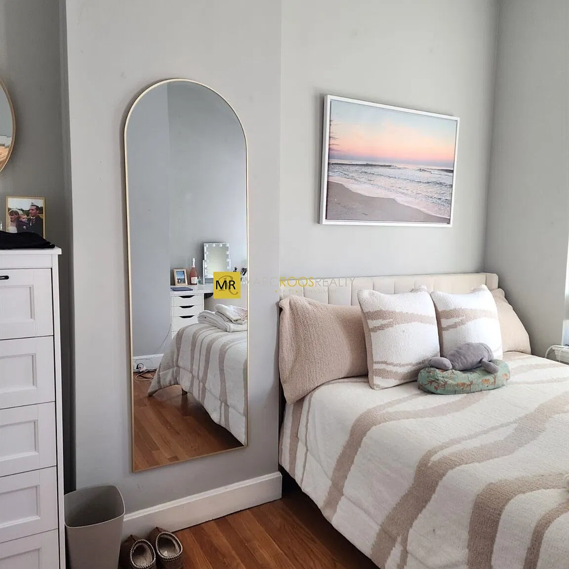 3 bed, 9999 sqft, $5,950 — Photo 3