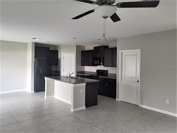 4th image of 861 Olive Conch St