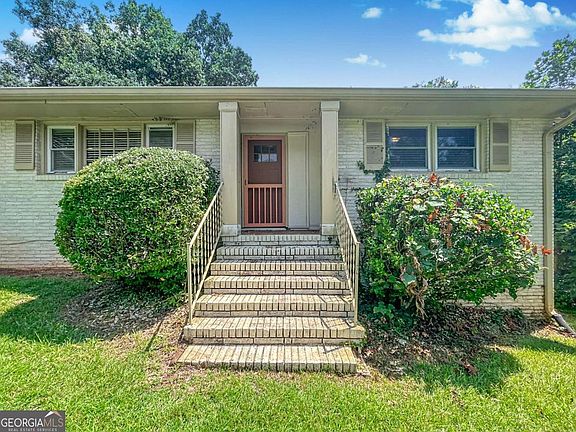 4th image of 4564 Myrtle Hill Rd NE