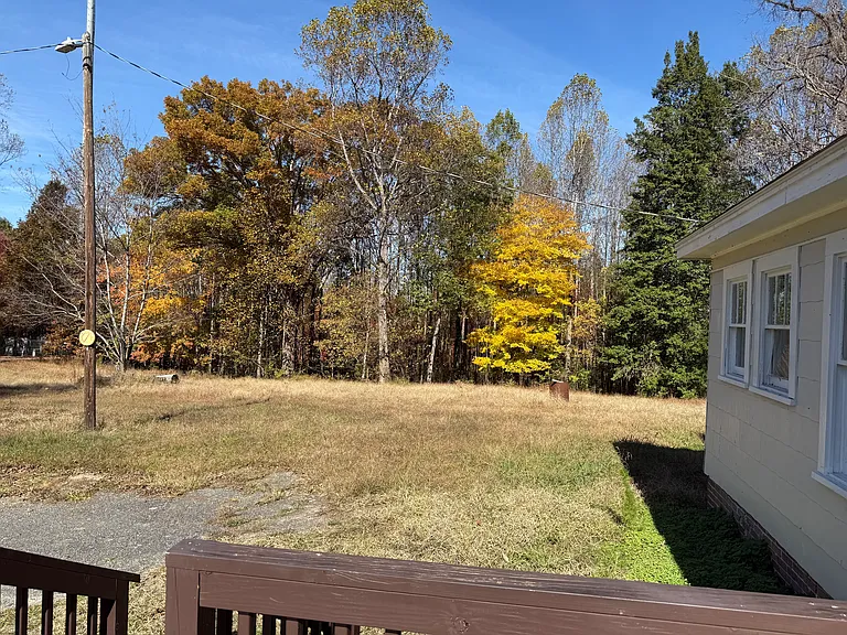 1181 State Highway 704 Rd — Photo 16