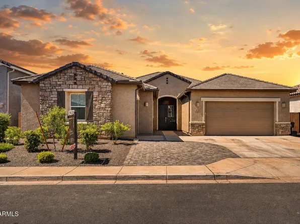 3228 E SADDLETREE Way, San Tan Valley, AZ 85140