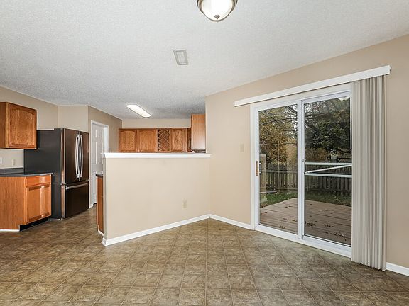 5th image of 15213 Beam St