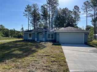 961 W Glenhaven Dr, Citrus Springs, FL 34434