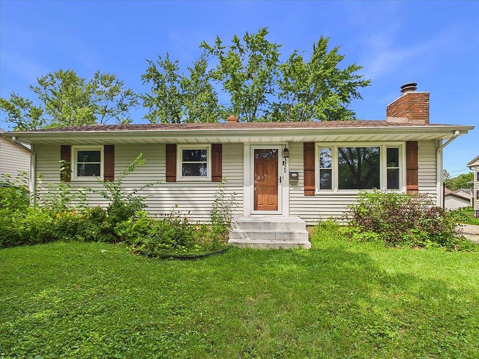 1st image of 3320 Seward Ave