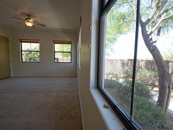 5th image of 10055 N 142nd St Unit 1000